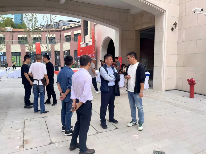 市國(guó)控集團(tuán)黨委書記、董事長(zhǎng)張志堅(jiān)帶隊(duì)開展國(guó)慶安全檢查